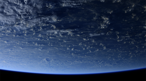 Te zdjęcia sprawiają, że Ziemia z kosmosu wygląda jak wodna planeta
