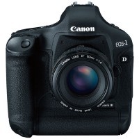 Canon EOS-1D Mark III: 10mpx, 10fps i Live View